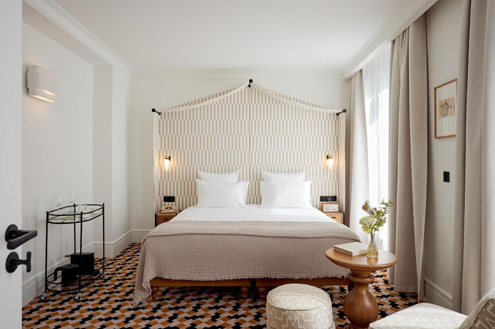 Hotel Noucha ปารีส ภายนอก รูปภาพ
