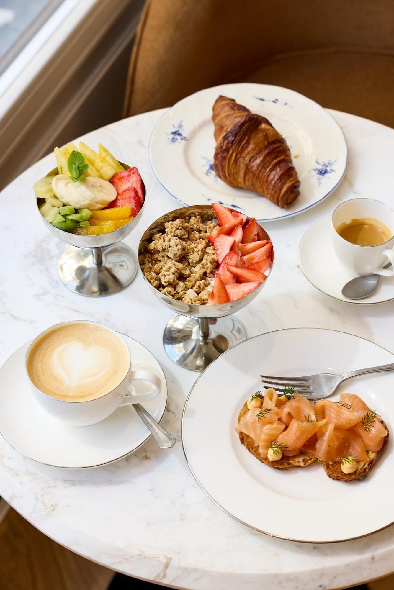 Hotel Noucha ปารีส ภายนอก รูปภาพ